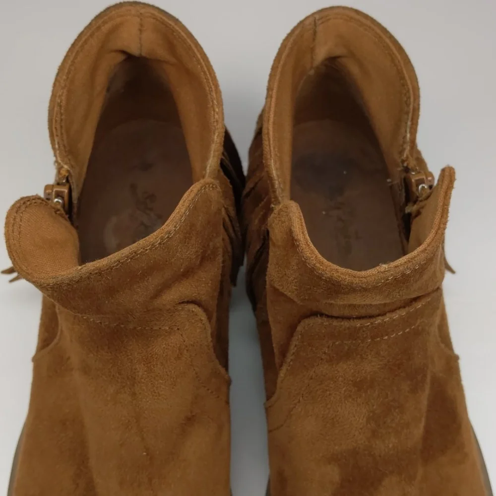 Sey Esteem Fringe Booties Size 6M camel brown color